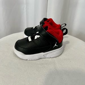 Jordan Max Aura 3 Shoes size 5